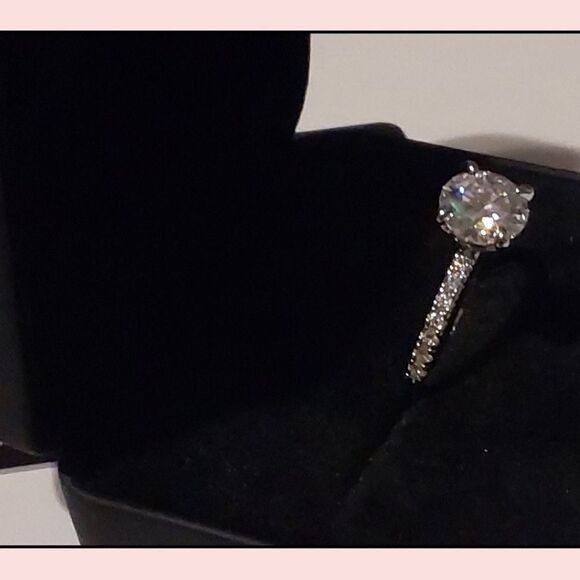 CERTIFIED Genuine Diamond Moissanite 1.5 Ct. Round & Pave Engagement Ring Sz 8 - Picture 2 of 4